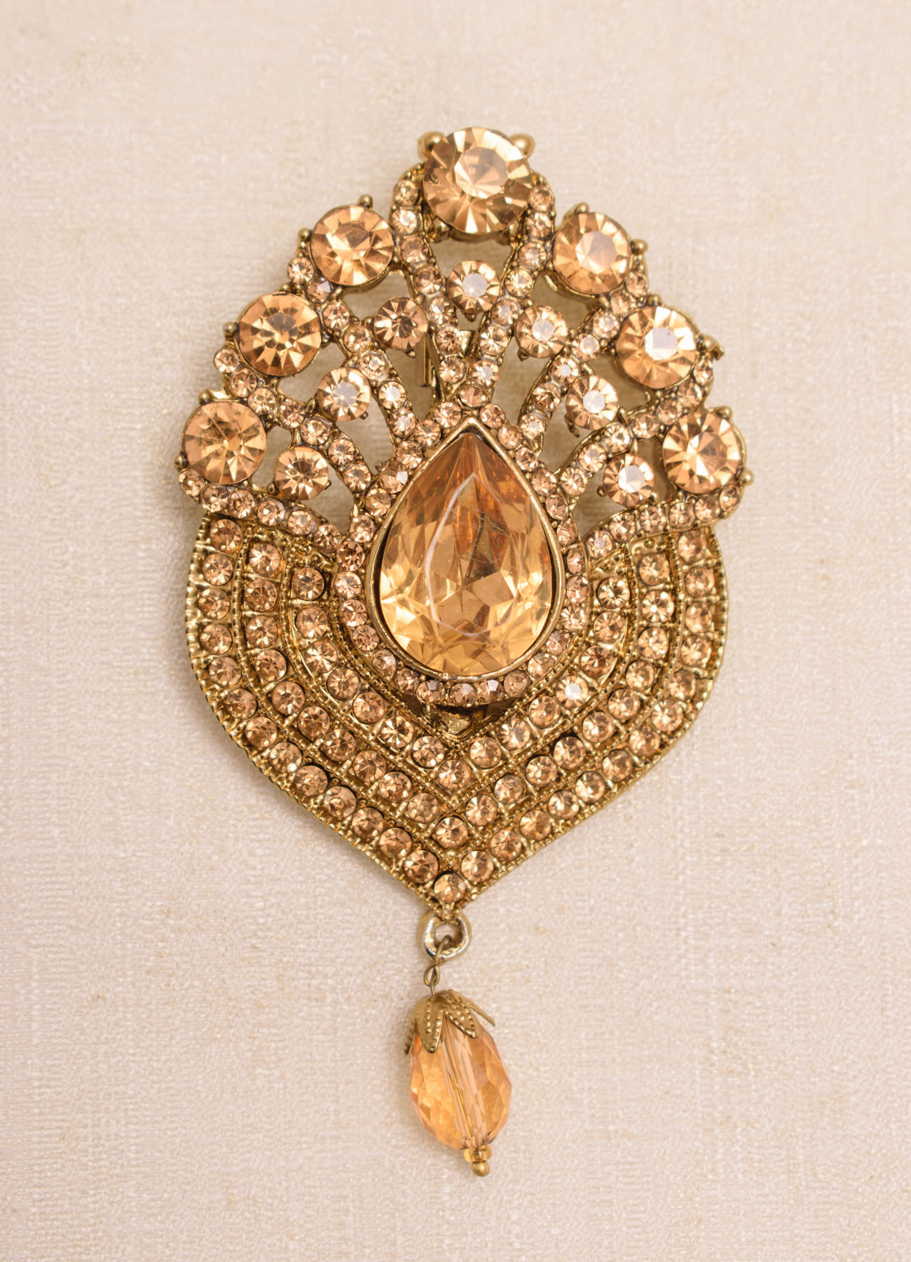 Manyavar Men Amber Yellow Stone Embedded Drop Shaped Brooch