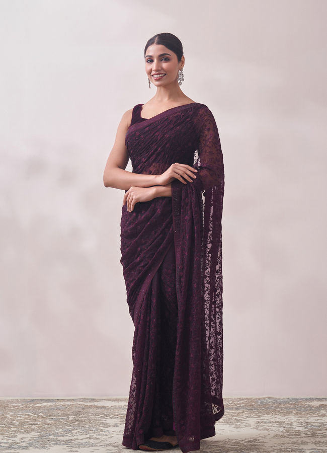 alt message - Mohey Women Dark Magenta Embroidered Organza Saree image number 3