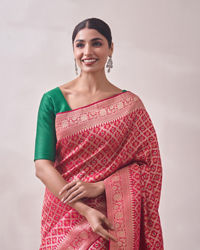 Mohey Women Rani Pink Patterned Saree