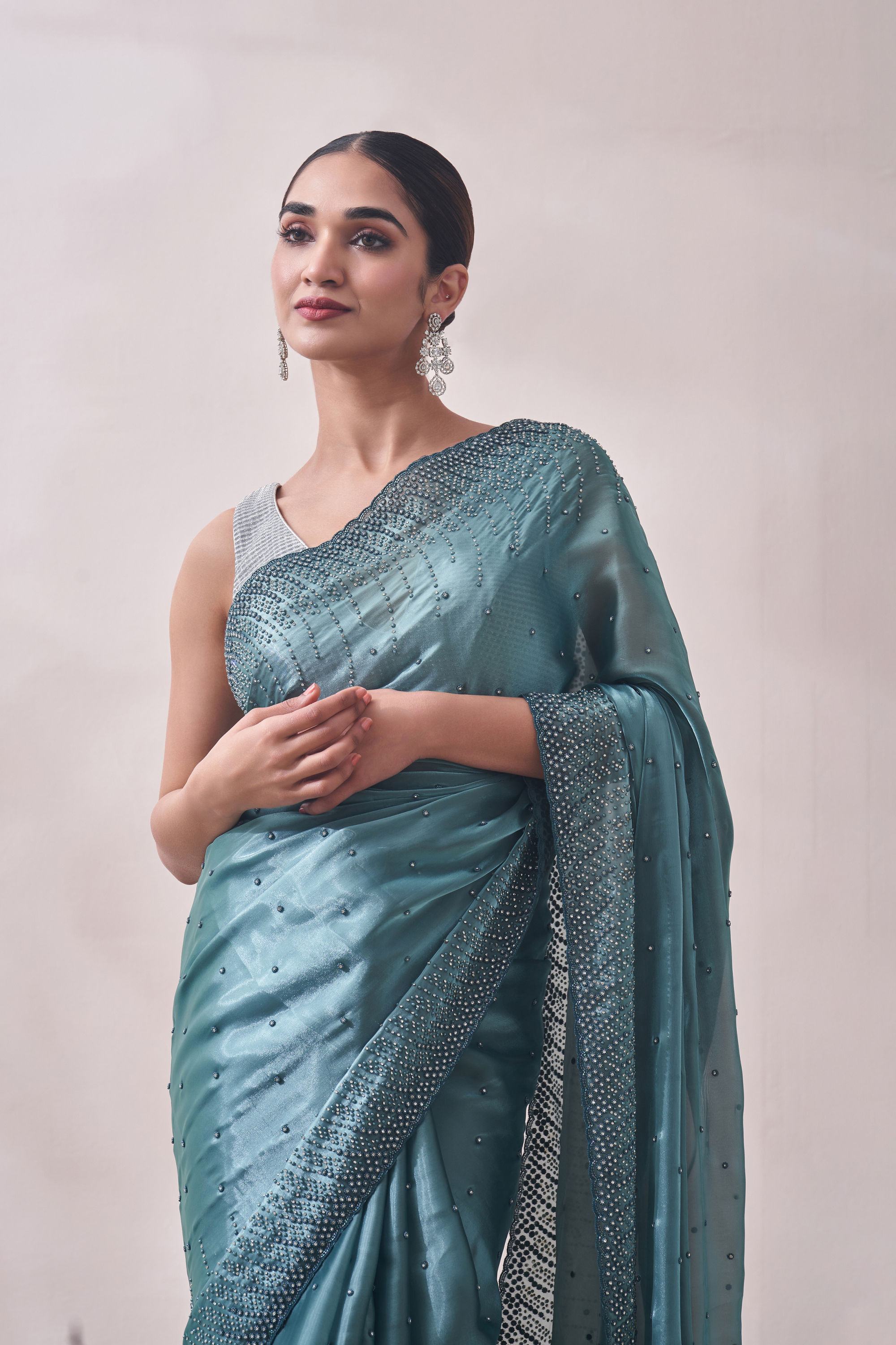 Mohey Women Teal Blue Stone Embellished Saree