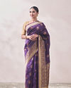 alt message - Mohey Women Dark Purple Contrast Motif Saree image number 0