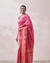 Mohey Women Splashy Pink Patterned Saree