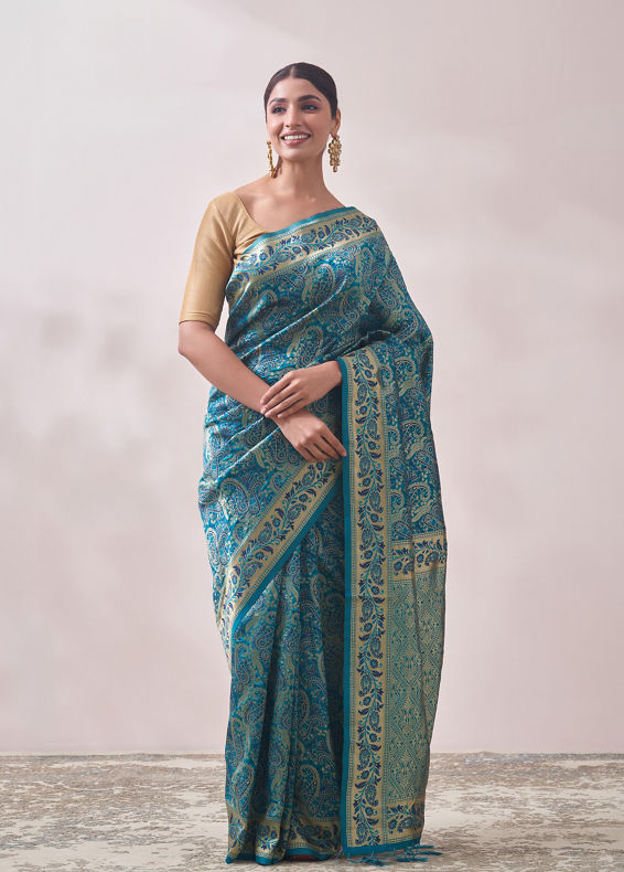 Mohey Women Teal Blue Patterned Saree