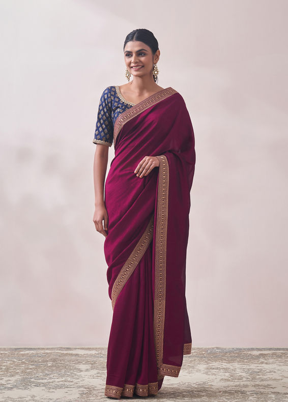 Mohey Women Deep Wine Patterned Saree