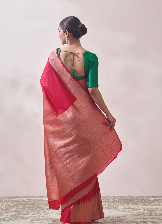 Mohey Women Rani Pink Patterned Saree
