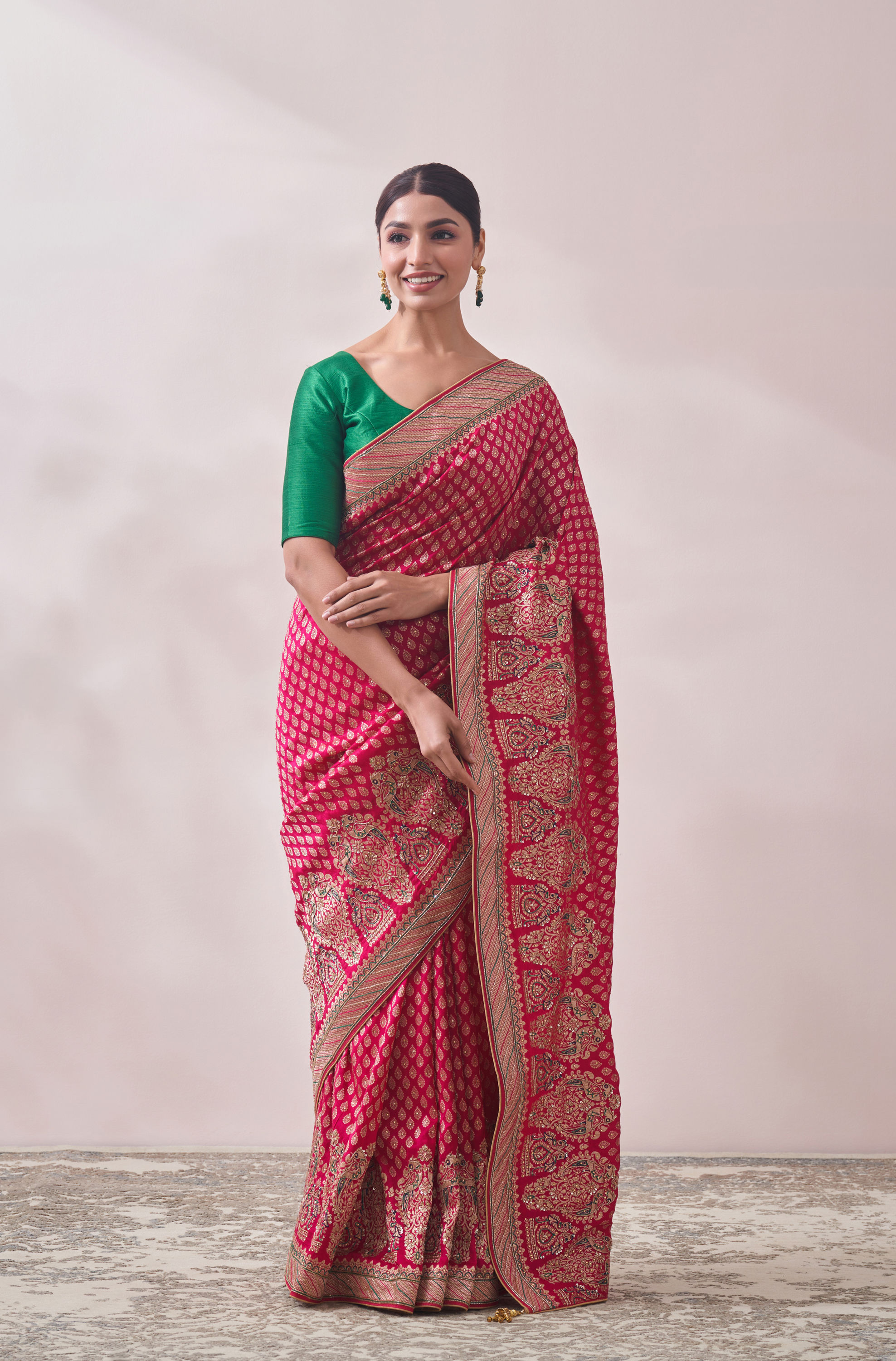 Mohey Women Rani Pink Zari Work Saree