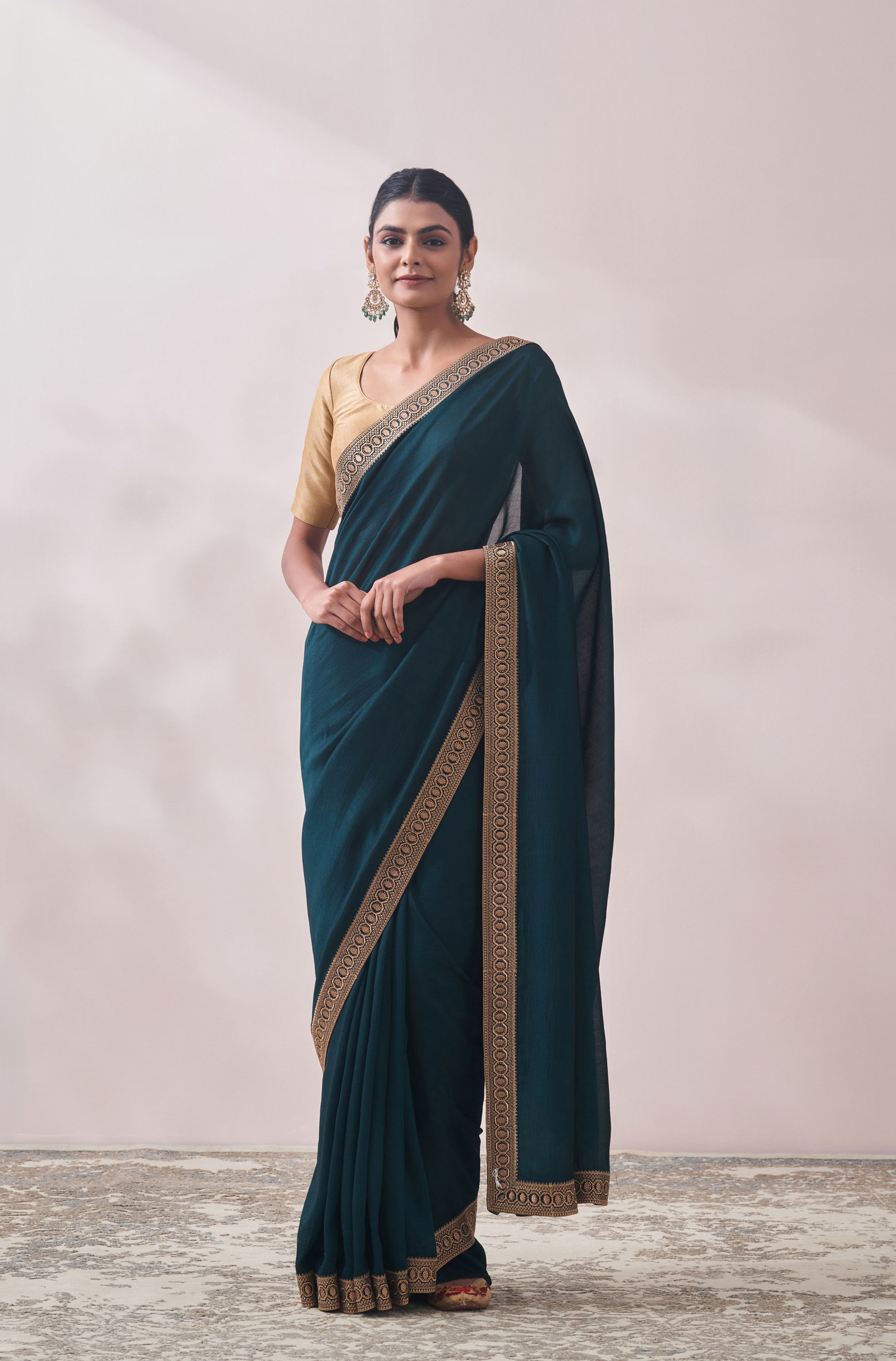 Mohey Women Teal Green Stone Border Saree