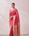 alt message - Mohey Women Rani Pink Patterned Saree image number 3