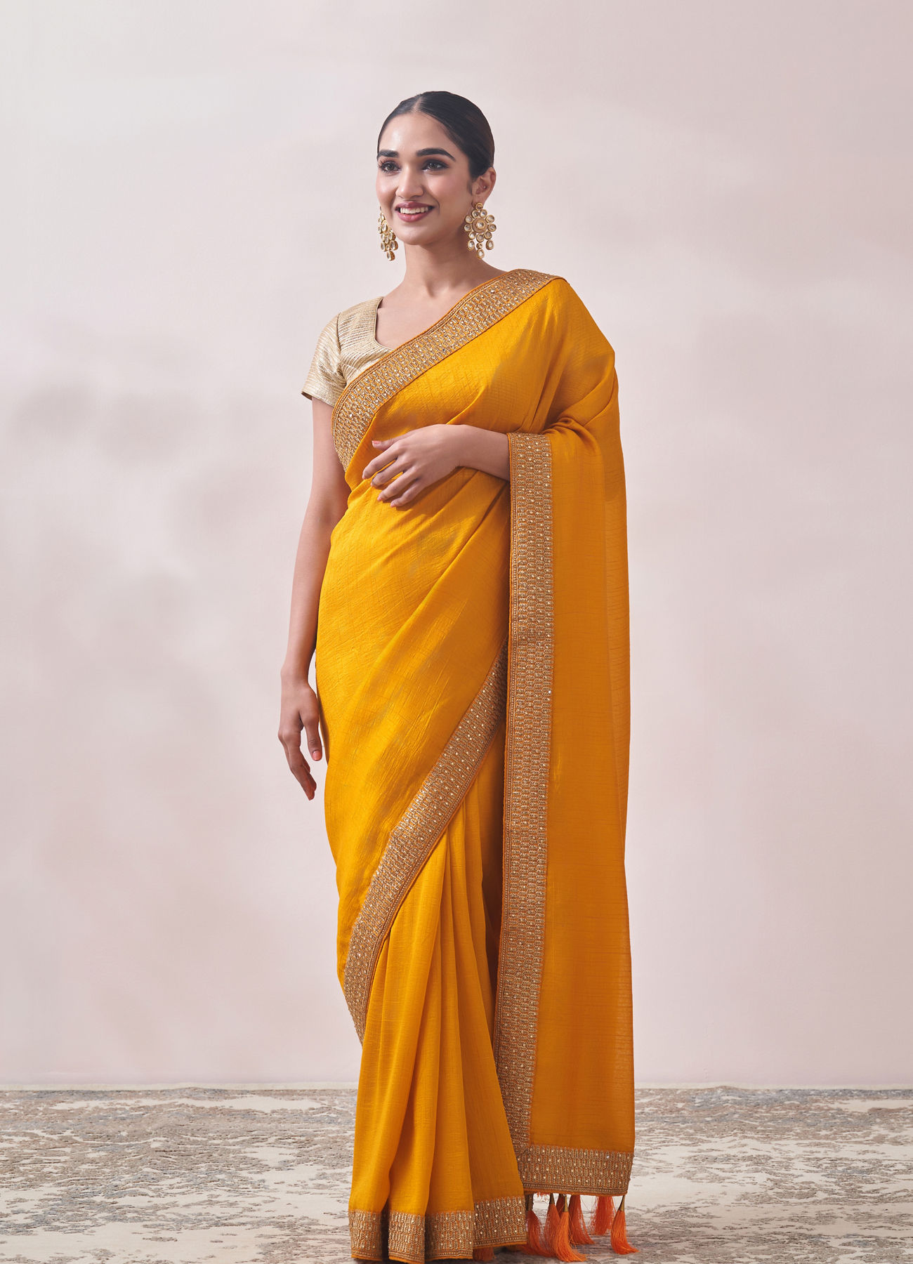 Mohey Women Mustard Yellow Patterned Saree