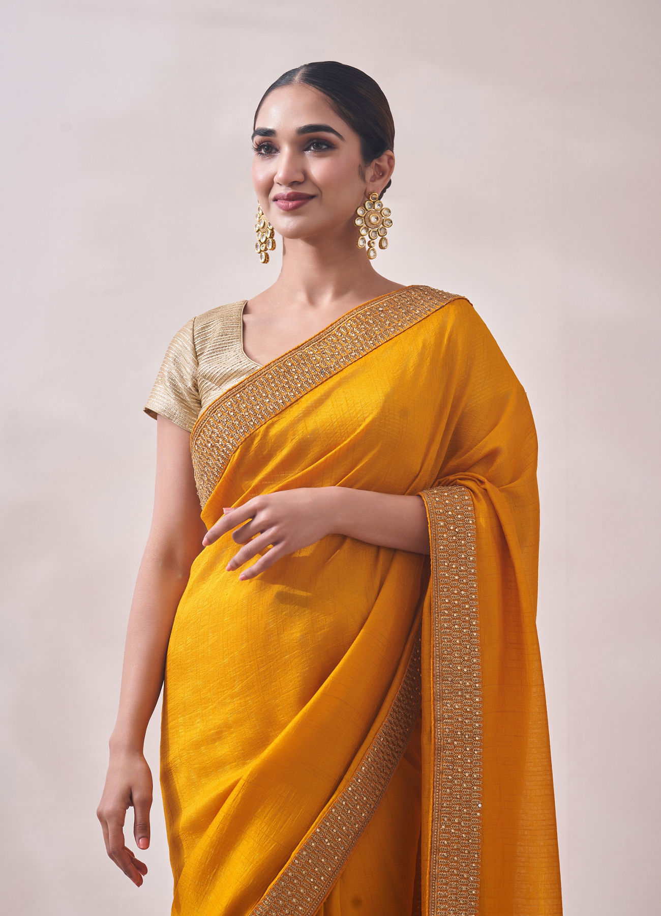 Mohey Women Mustard Yellow Patterned Saree