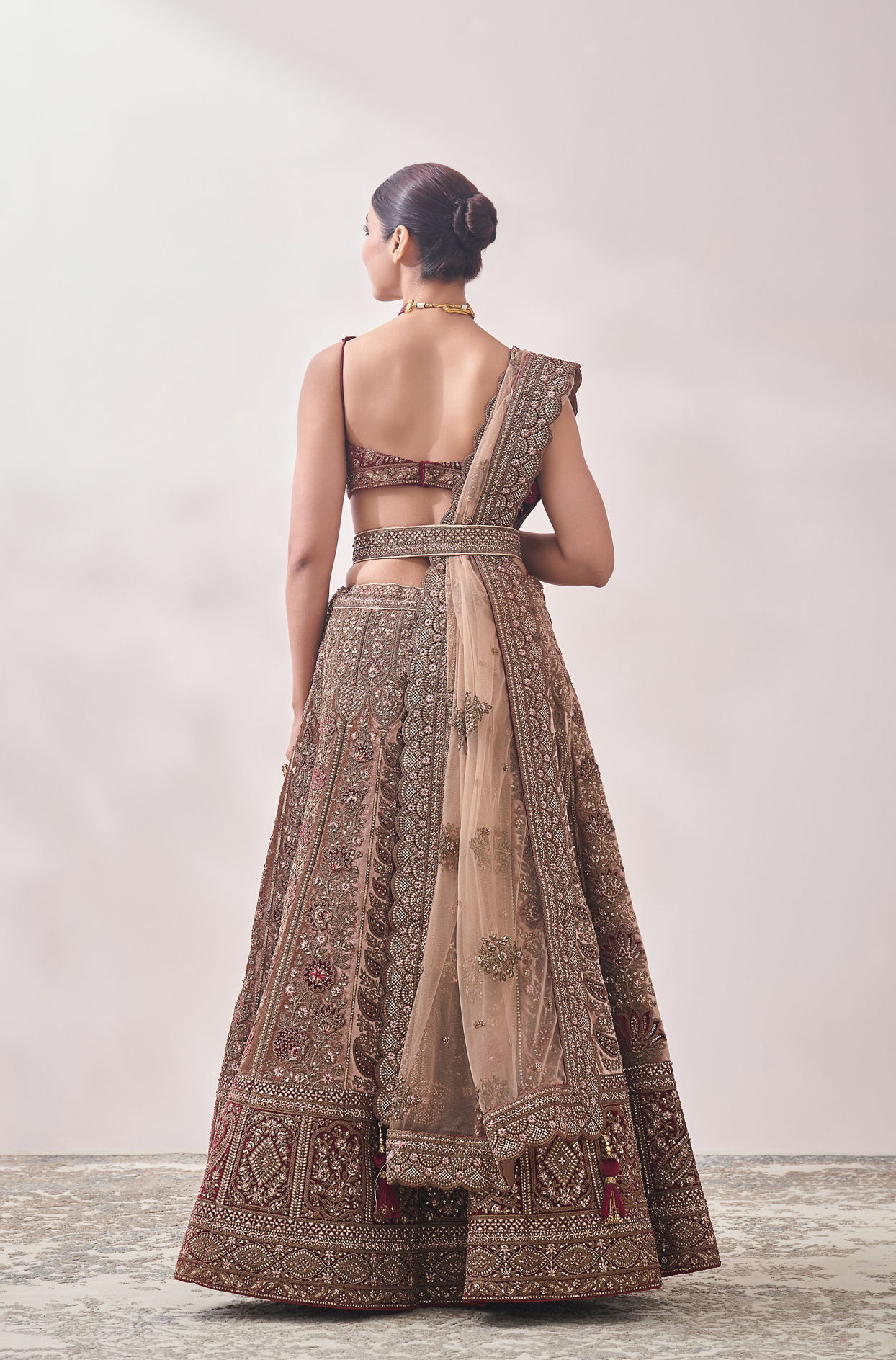 Fawn Paisley Patterned Bridal Lehenga image number 3