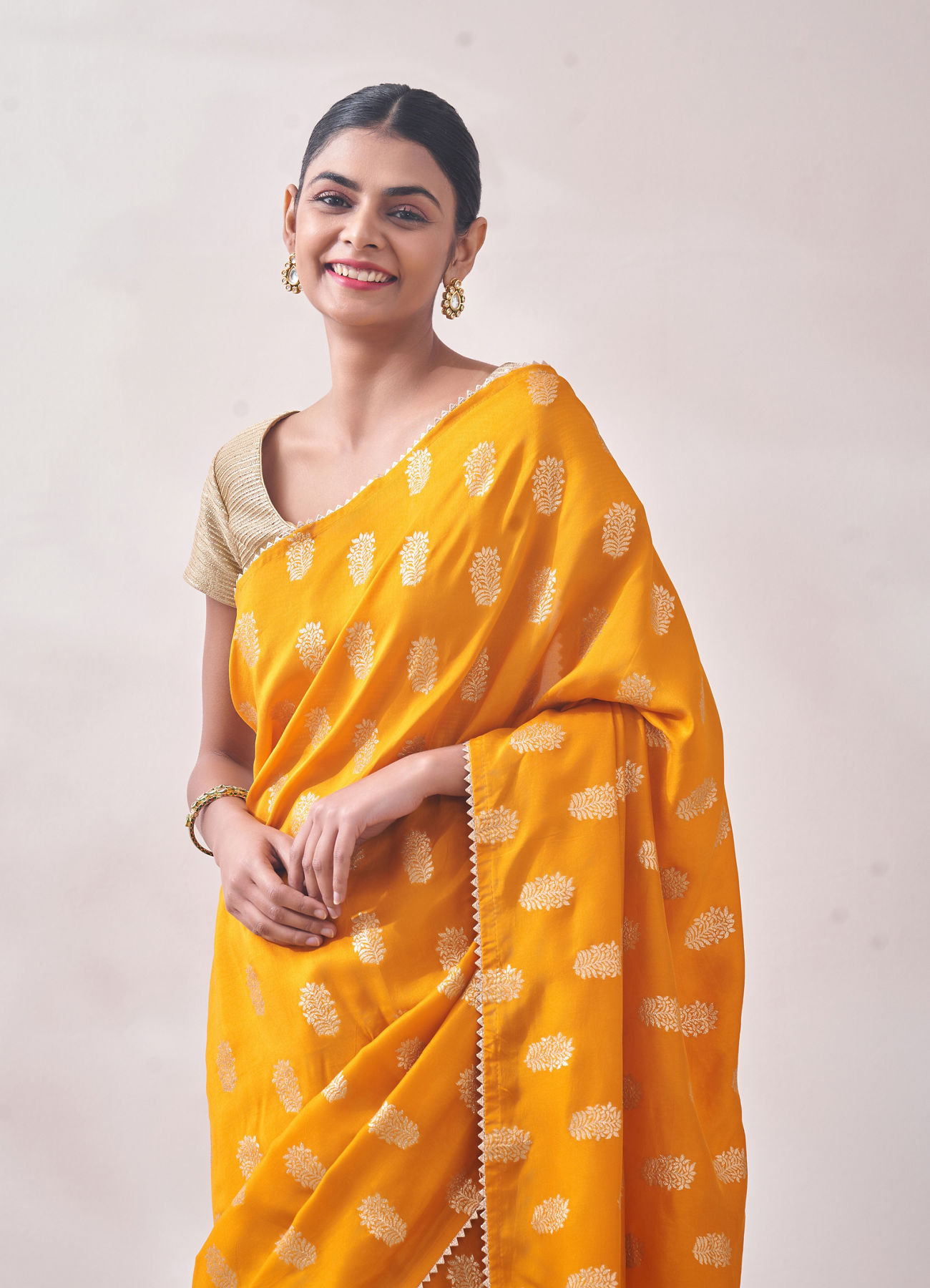 Mohey Women Mustard Self Design Saree