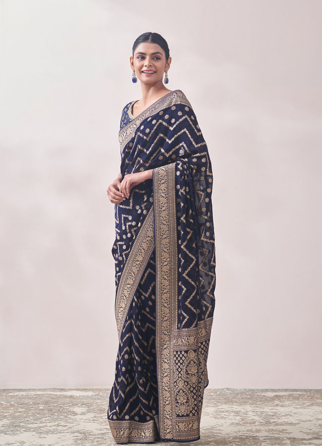 Mohey Women Navy Blue Zari Weaved Saree image number 3