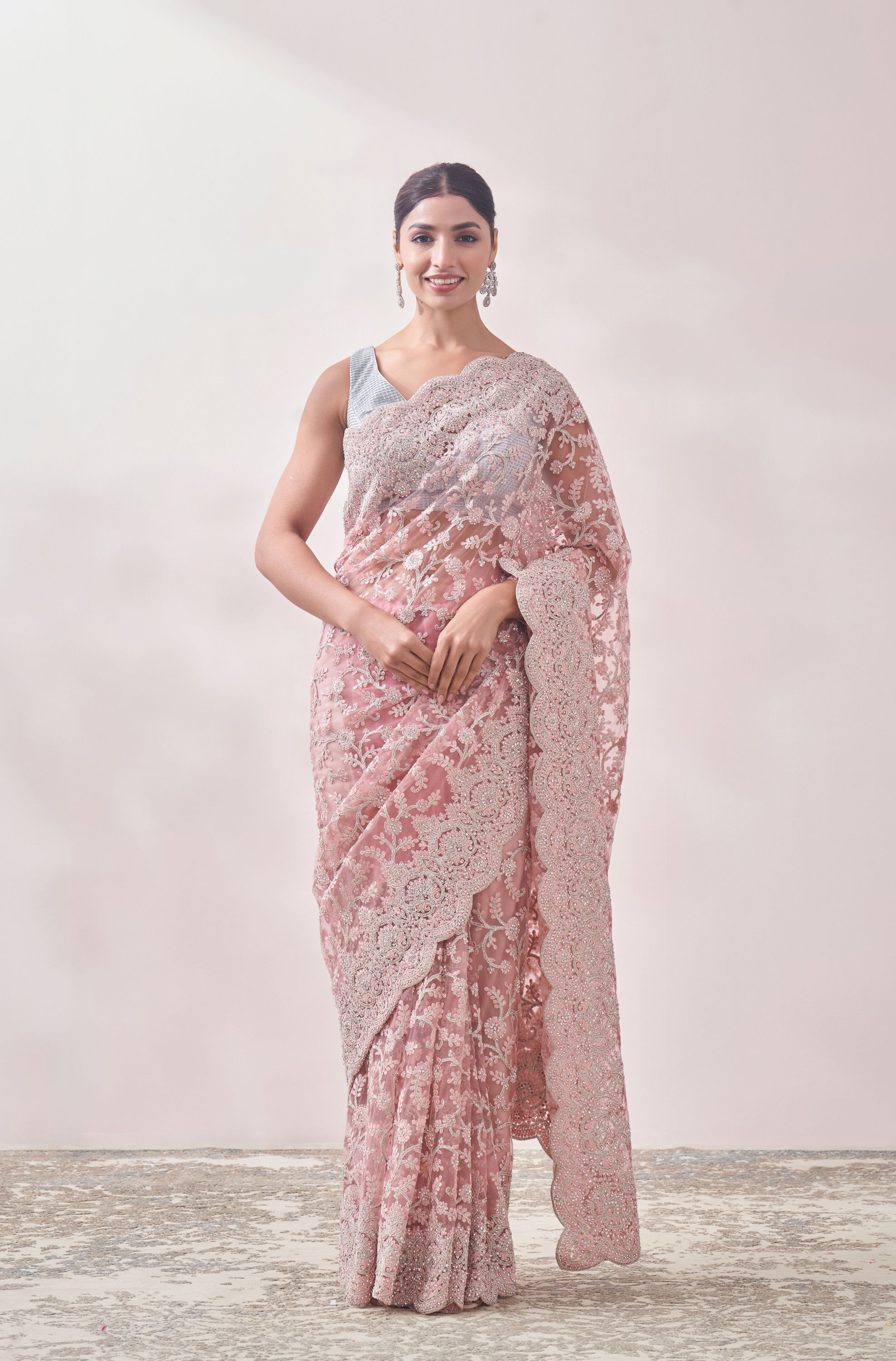 Mohey Women Blush Pink Zari Embroidered Saree