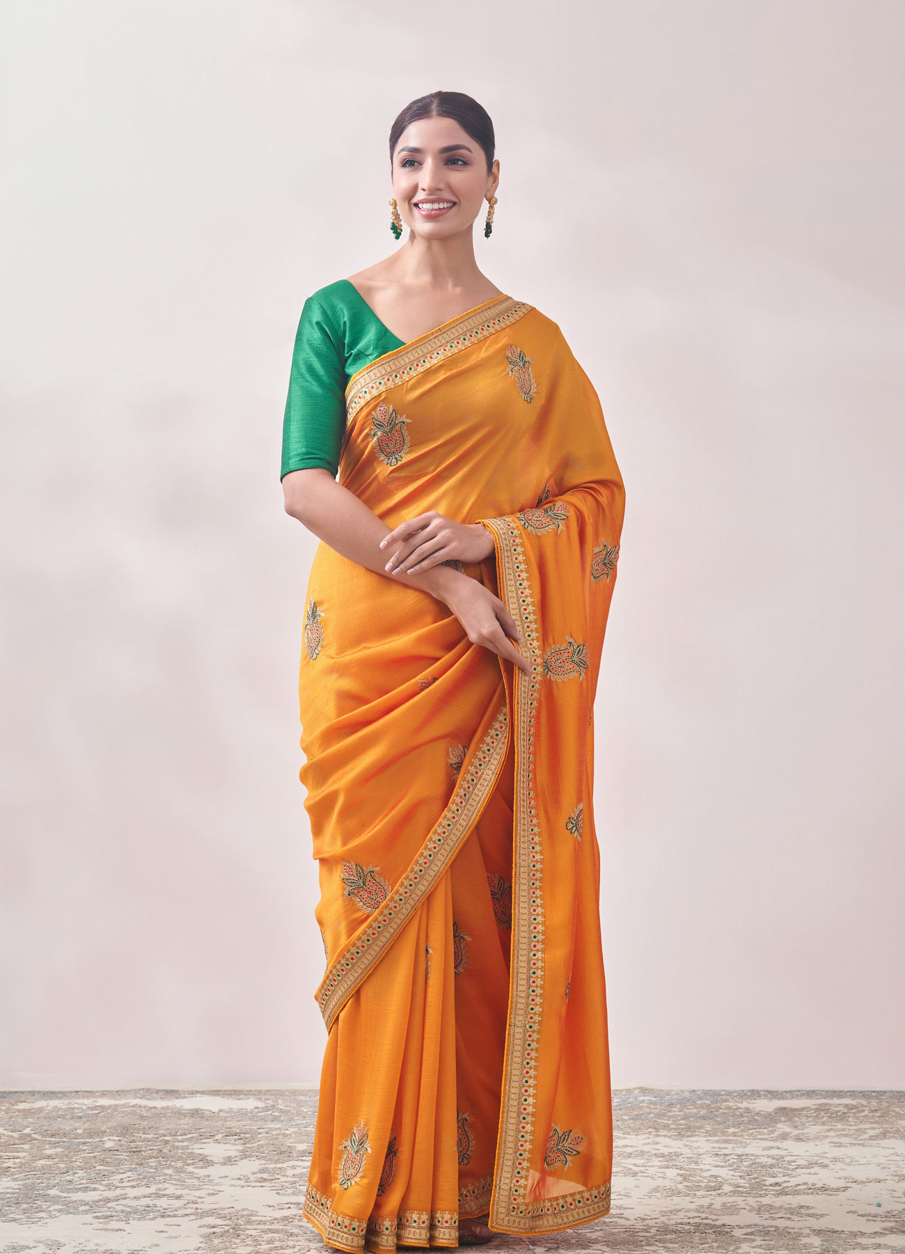 Mohey Women Mustard Yellow Saree