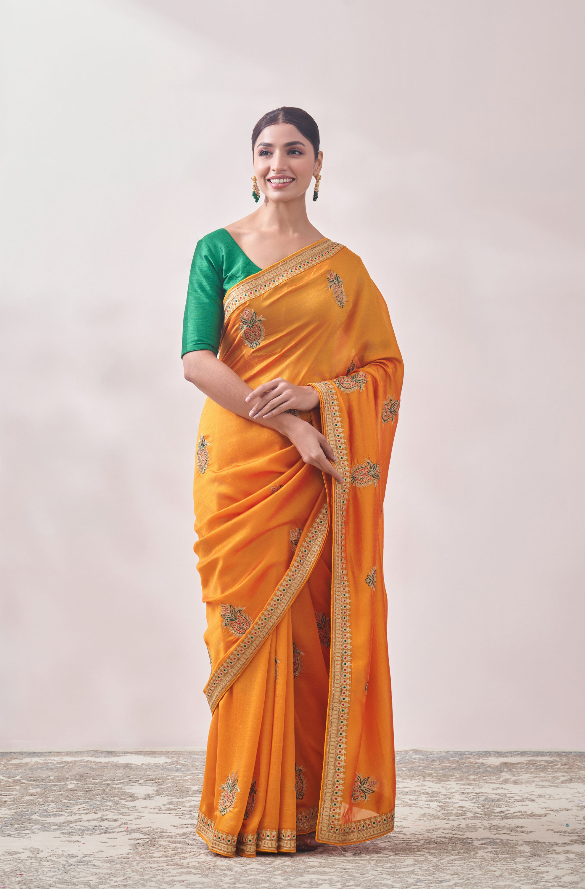 Mohey Women Mustard Yellow Saree