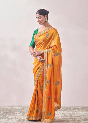 alt message - Mohey Women Mustard Yellow Saree image number 3