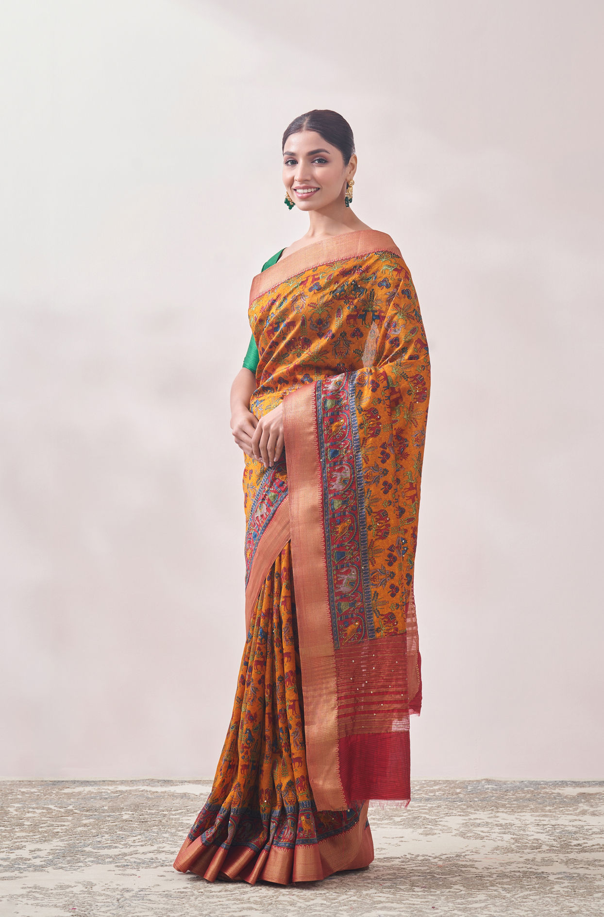 Mohey Women Yellow Patterned Saree