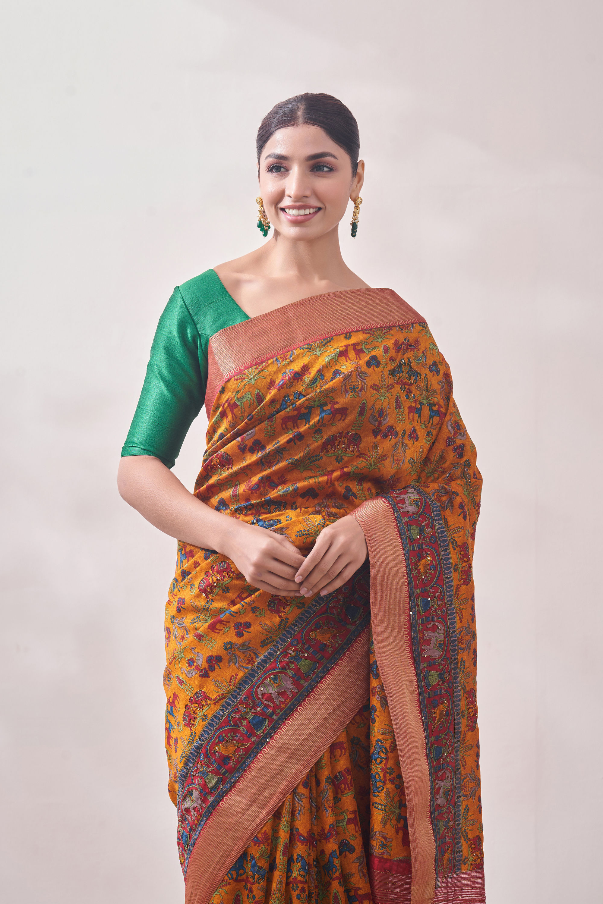 Mohey Women Yellow Patterned Saree