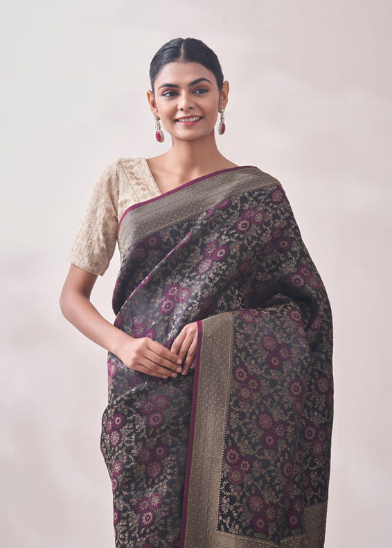 Mohey Women Royal Wine Patterned Saree