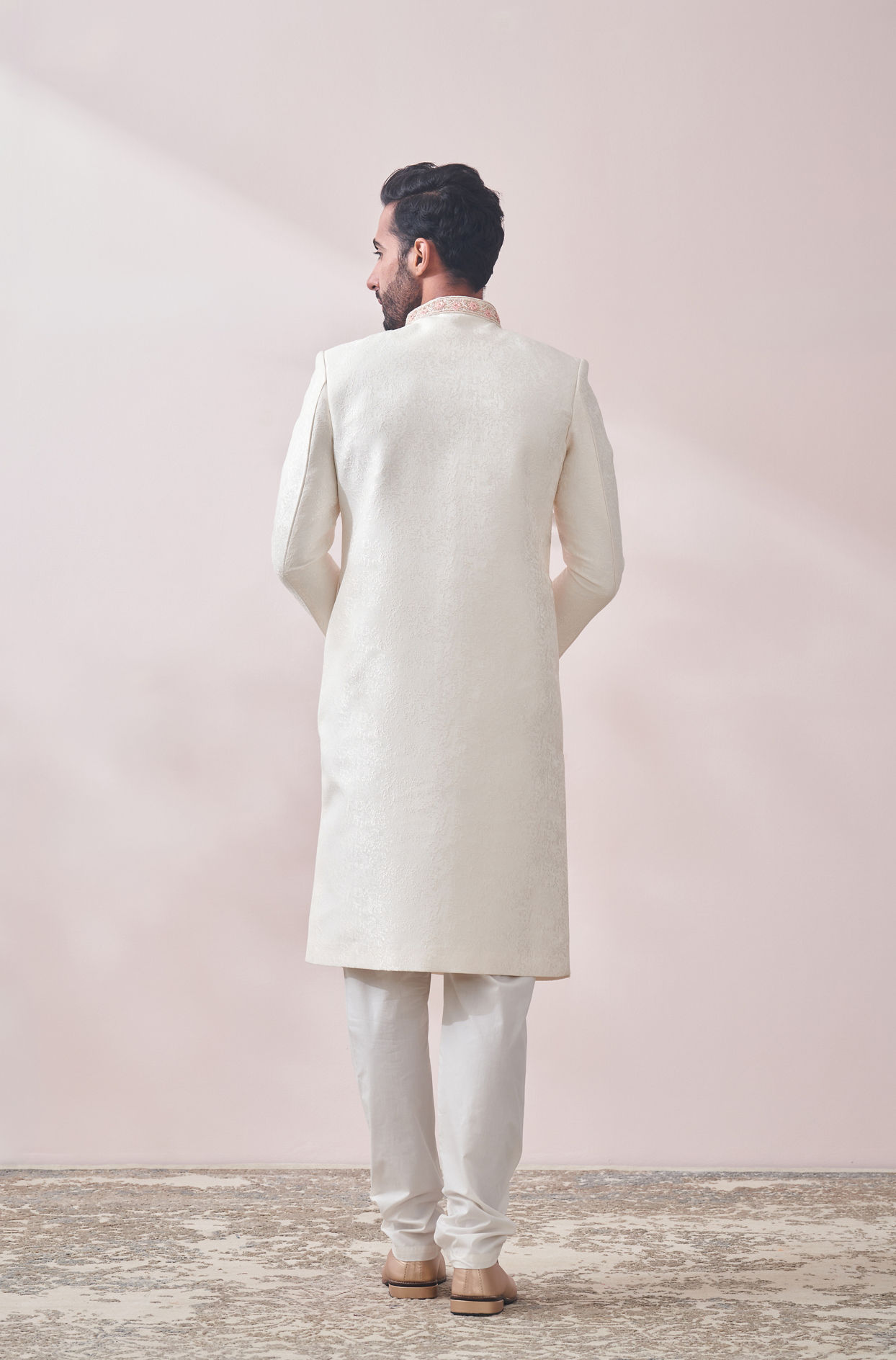 alt message - Manyavar Men Plush Off White Sherwani image number 2