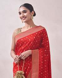 Mohey Women Red Zari Weaved Saree