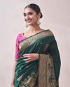 Mohey Women Emerald Green Contrast Embroidered Saree