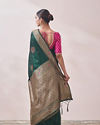 Mohey Women Emerald Green Contrast Embroidered Saree image number 2