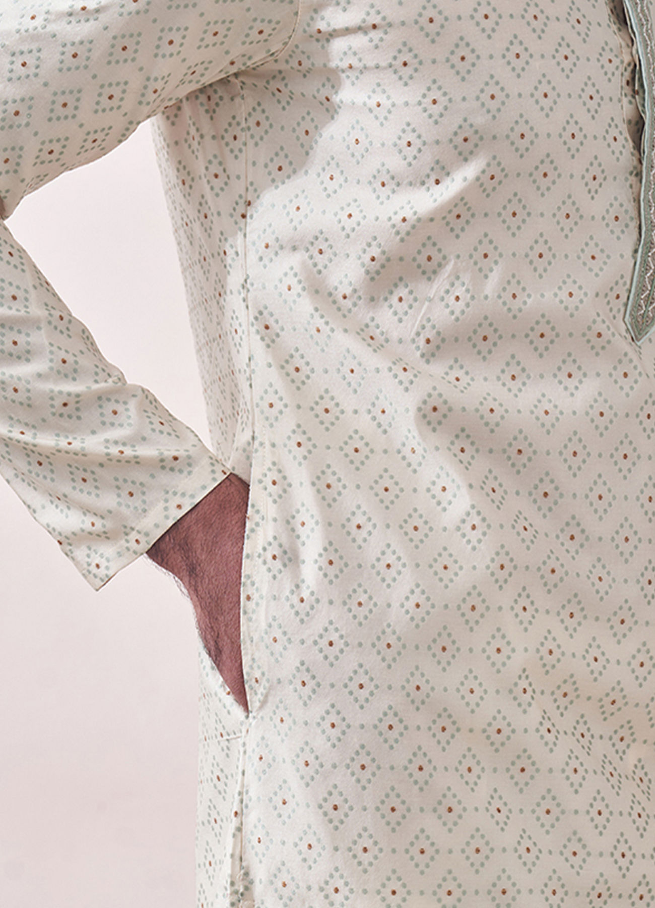 Twamev Men Minimal Cream Jacquard Kurta Set