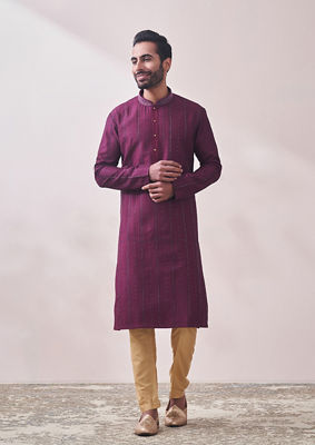 alt message - Twamev Men Berry Wine Self Design Kurta Set image number 1