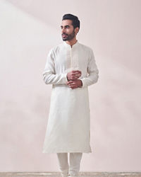 Twamev Men Ivory White Jacquard Kurta Set