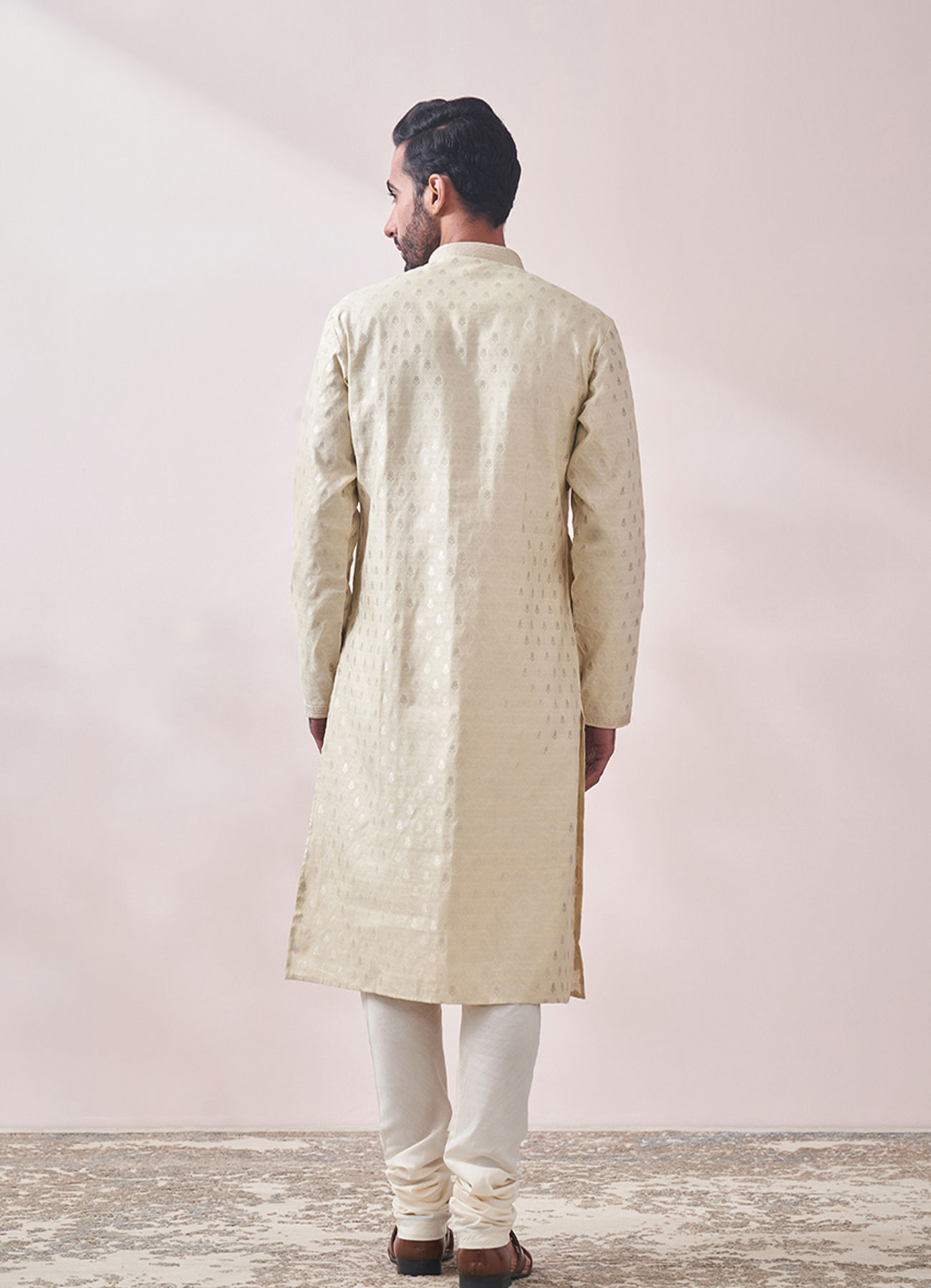 Twamev Men Vanilla Cream Jacquard Kurta Set