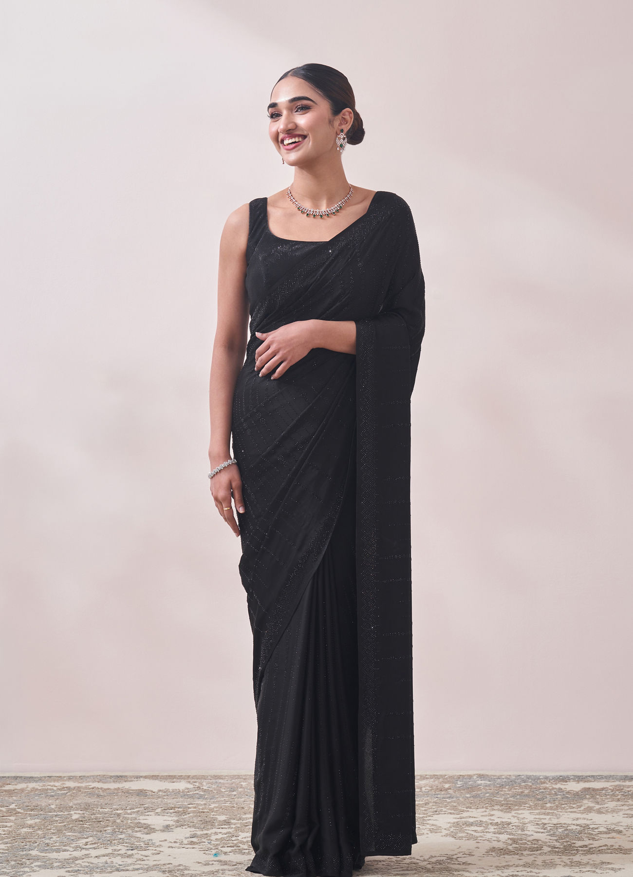 Mohey Women Black Self Design Saree