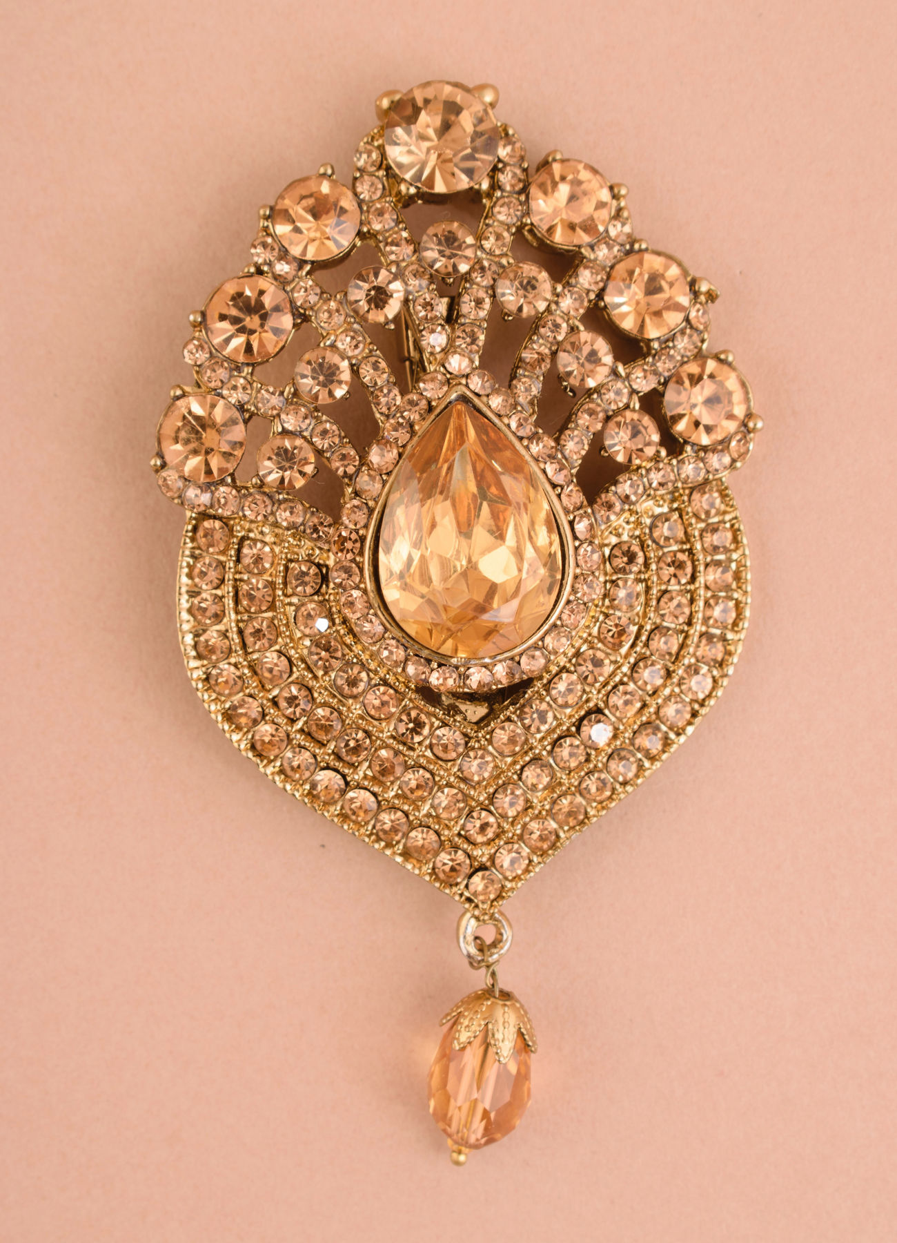 Manyavar Men Amber Yellow Stone Embedded Drop Shaped Brooch