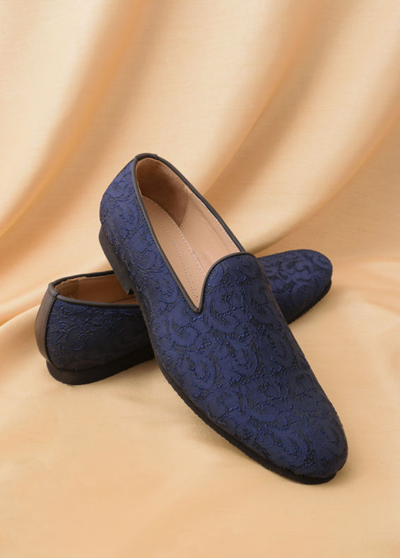 Manyavar Men Royal Blue Self Embroidered Loafer Style Jooti