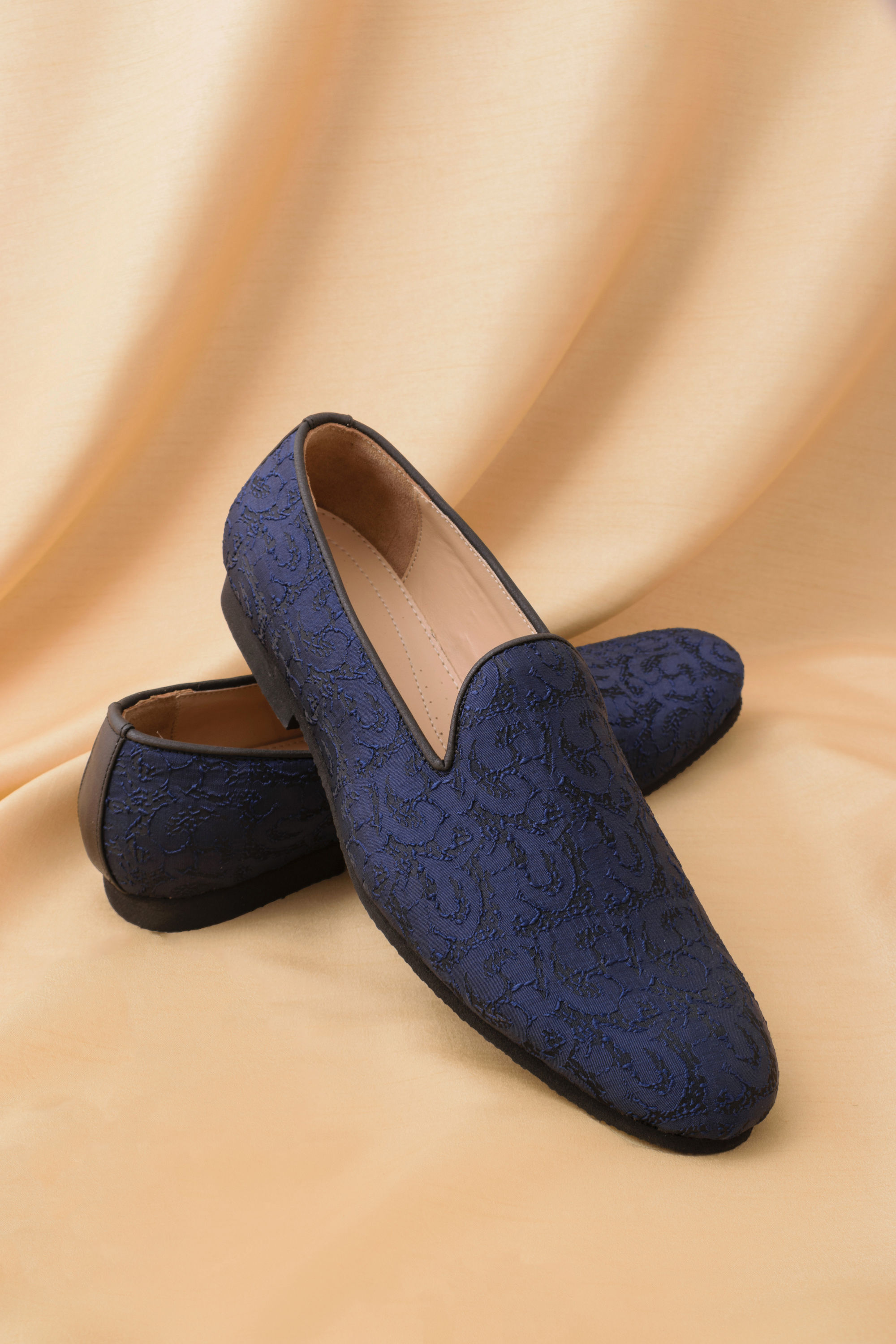 Manyavar Men Royal Blue Self Embroidered Loafer Style Juti