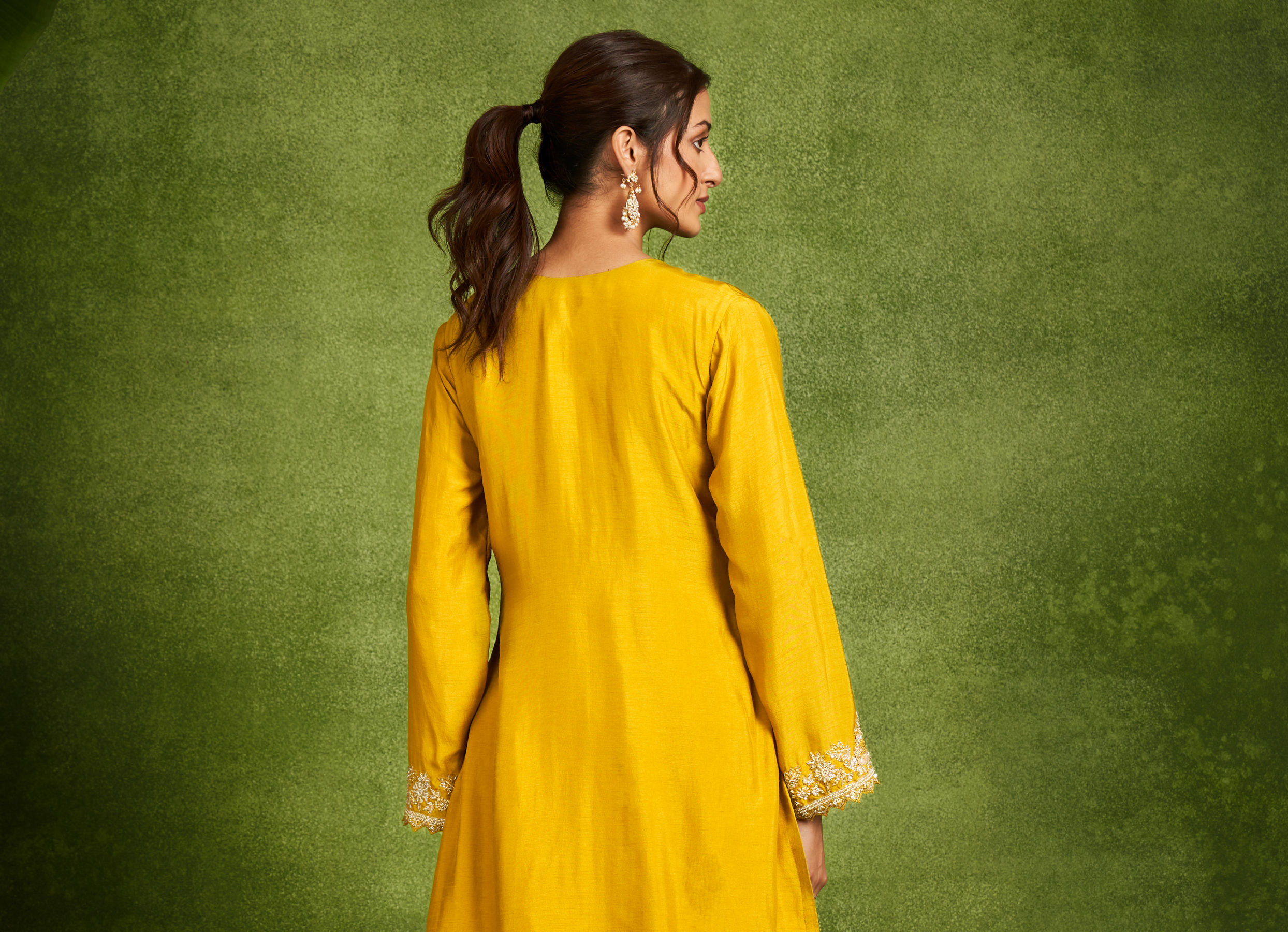 Twamev Women Emerald Elegance Stitched Suit