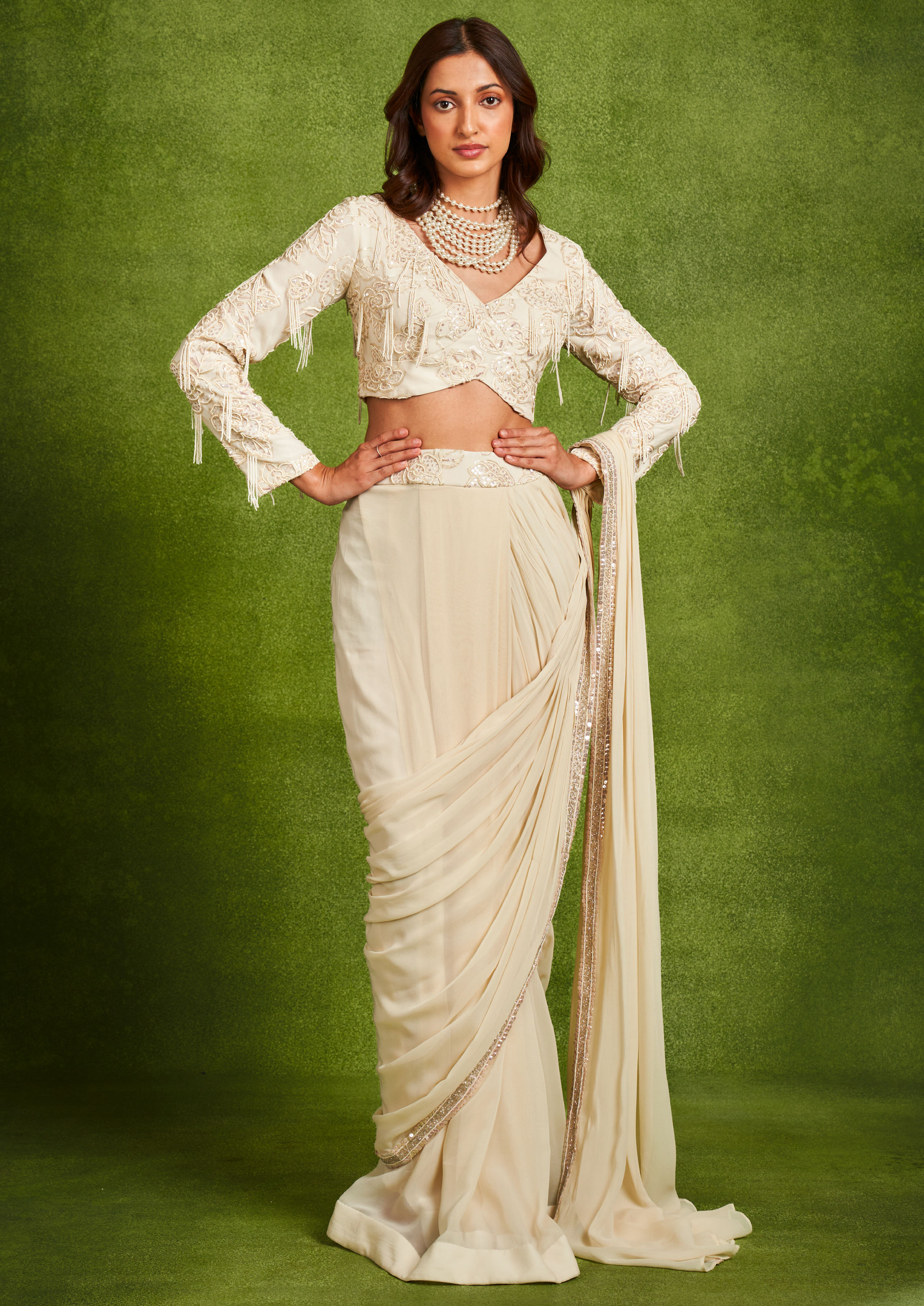 Twamev Women Classical Cream Georgette Saree