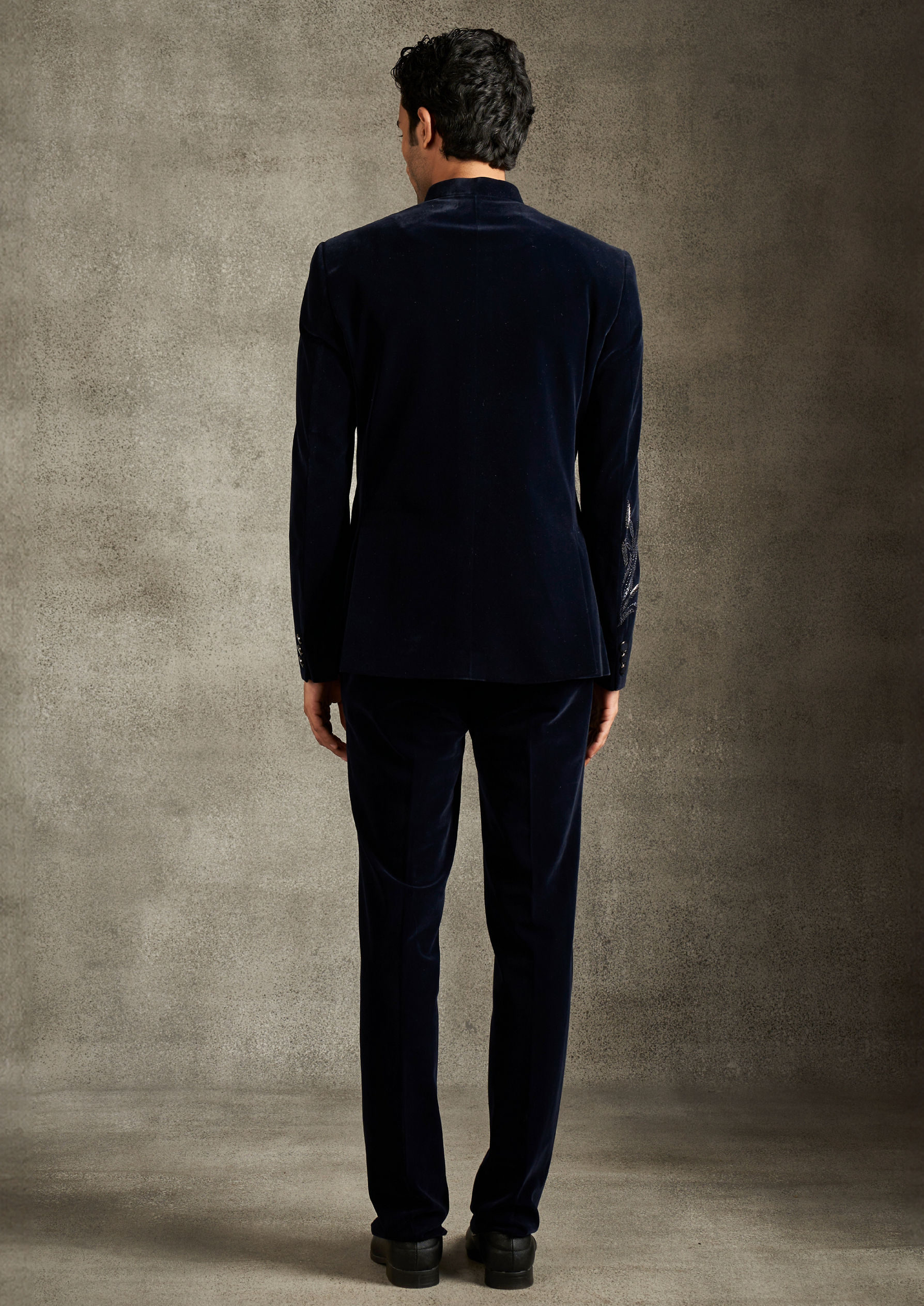 Twamev Men Dark Blue Feather Embroidered Velvet Jodhpuri Set