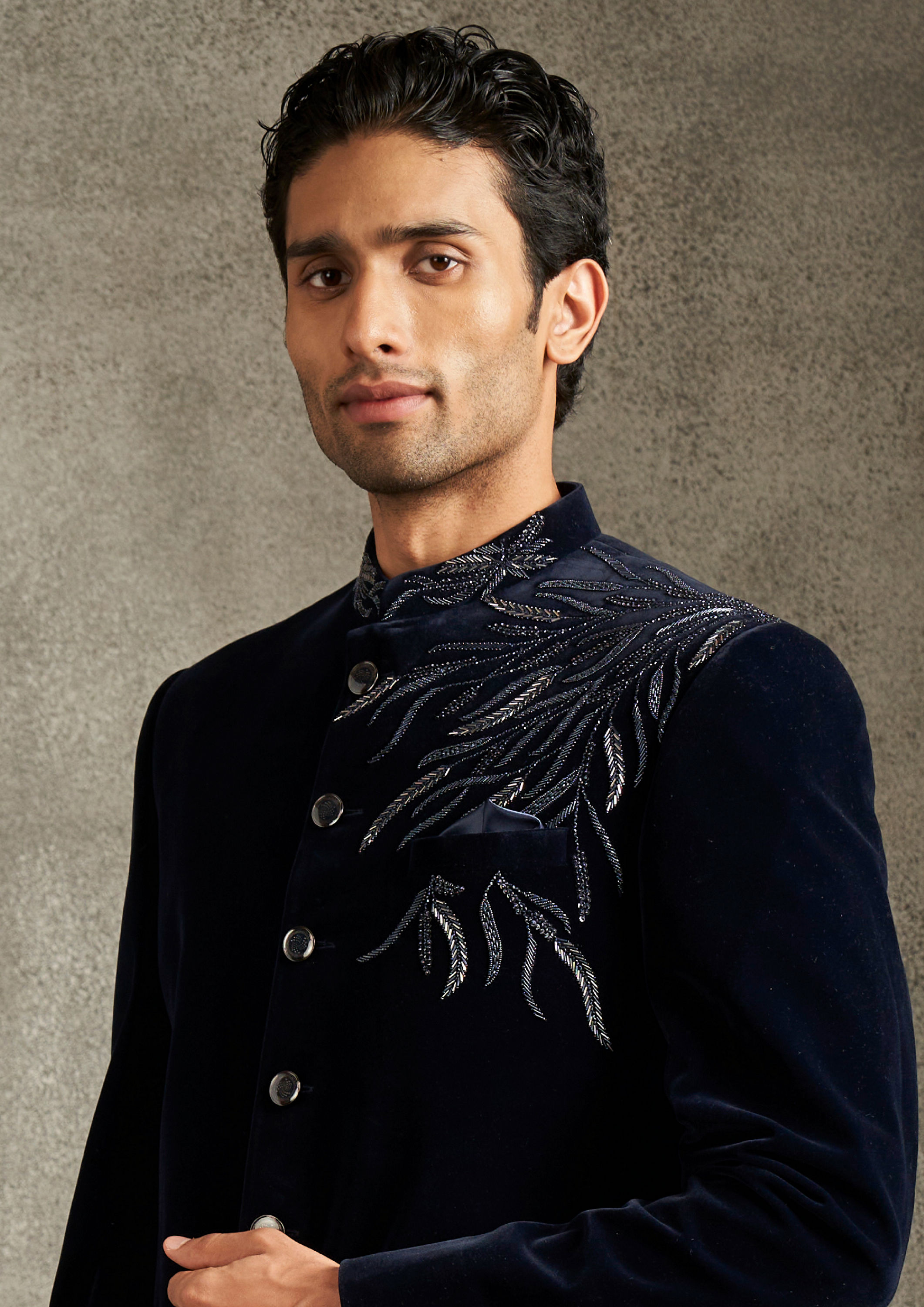 Twamev Men Dark Blue Feather Embroidered Velvet Jodhpuri Set