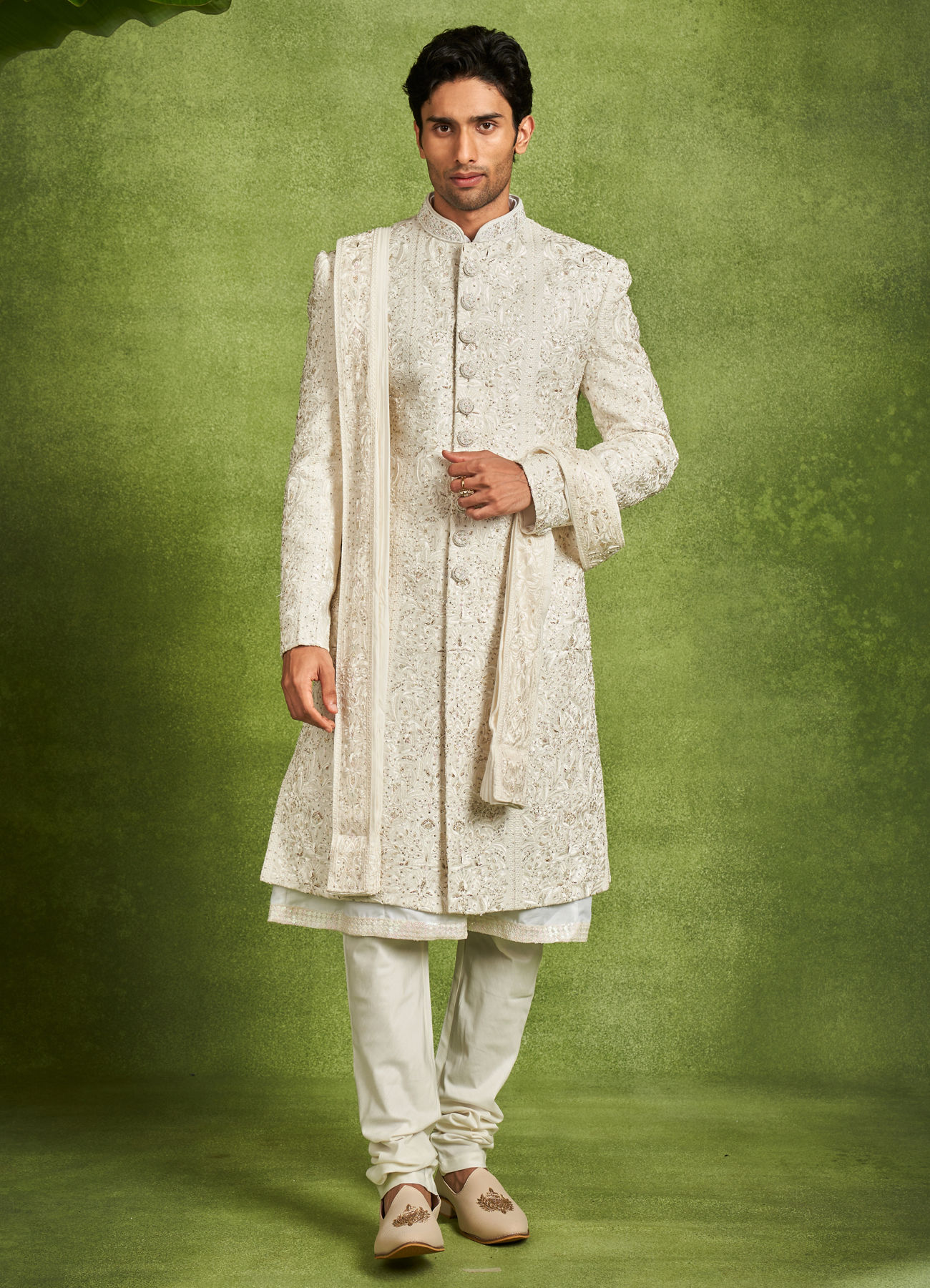 Twamev Men Ivory Silk Resham Stone Embroidered Sherwani