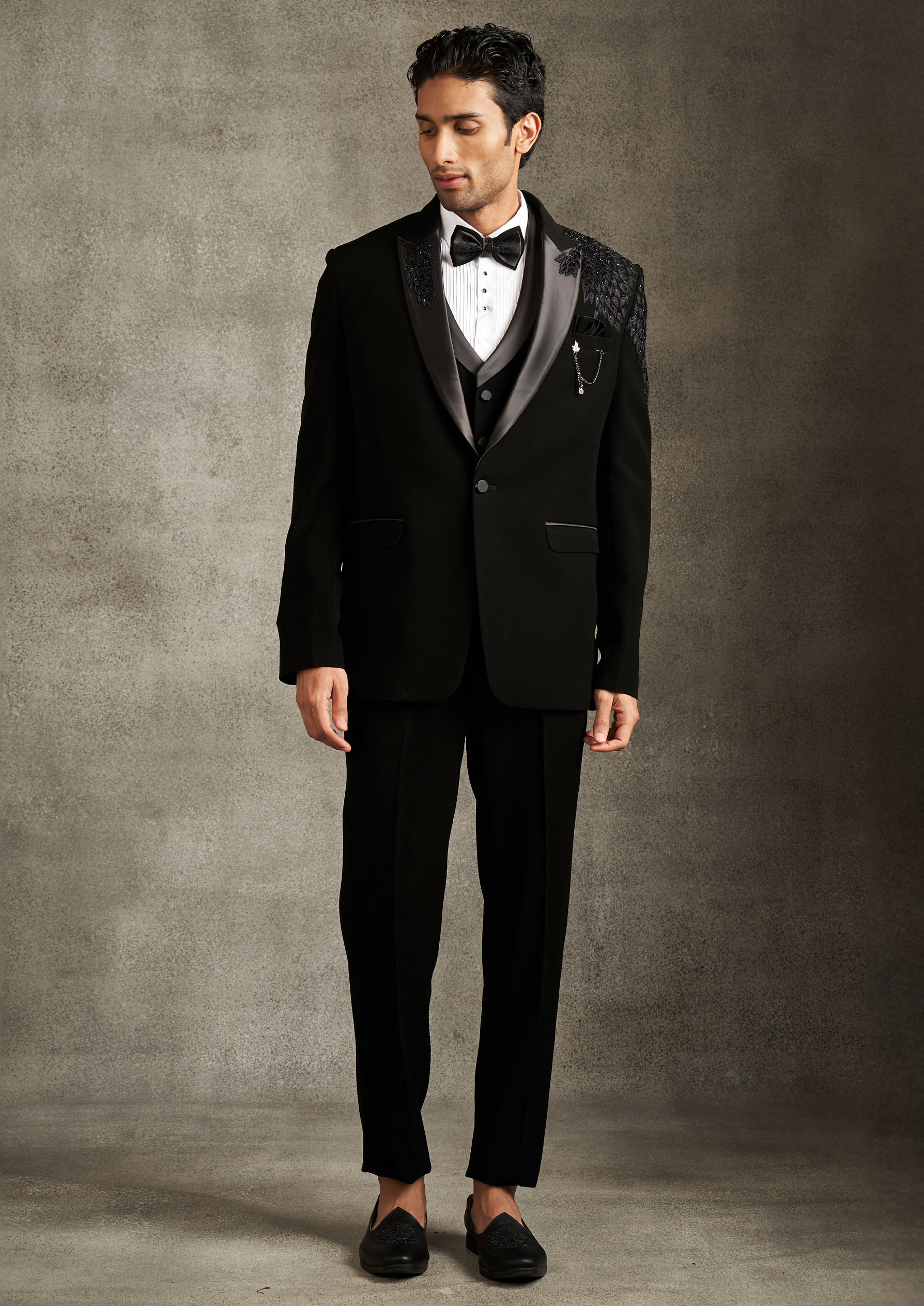Twamev Men Black Finery Celebration Suit Set