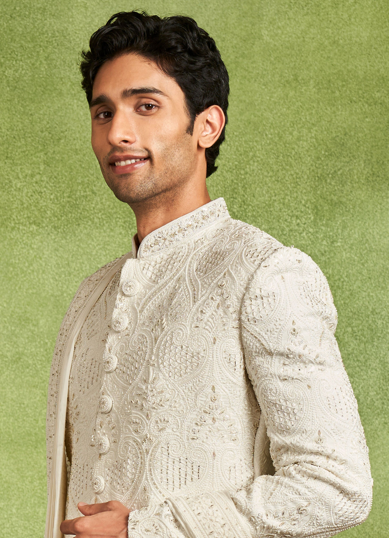 Twamev Men Ivory Silk Zardosi Jaal Embroidered Sherwani