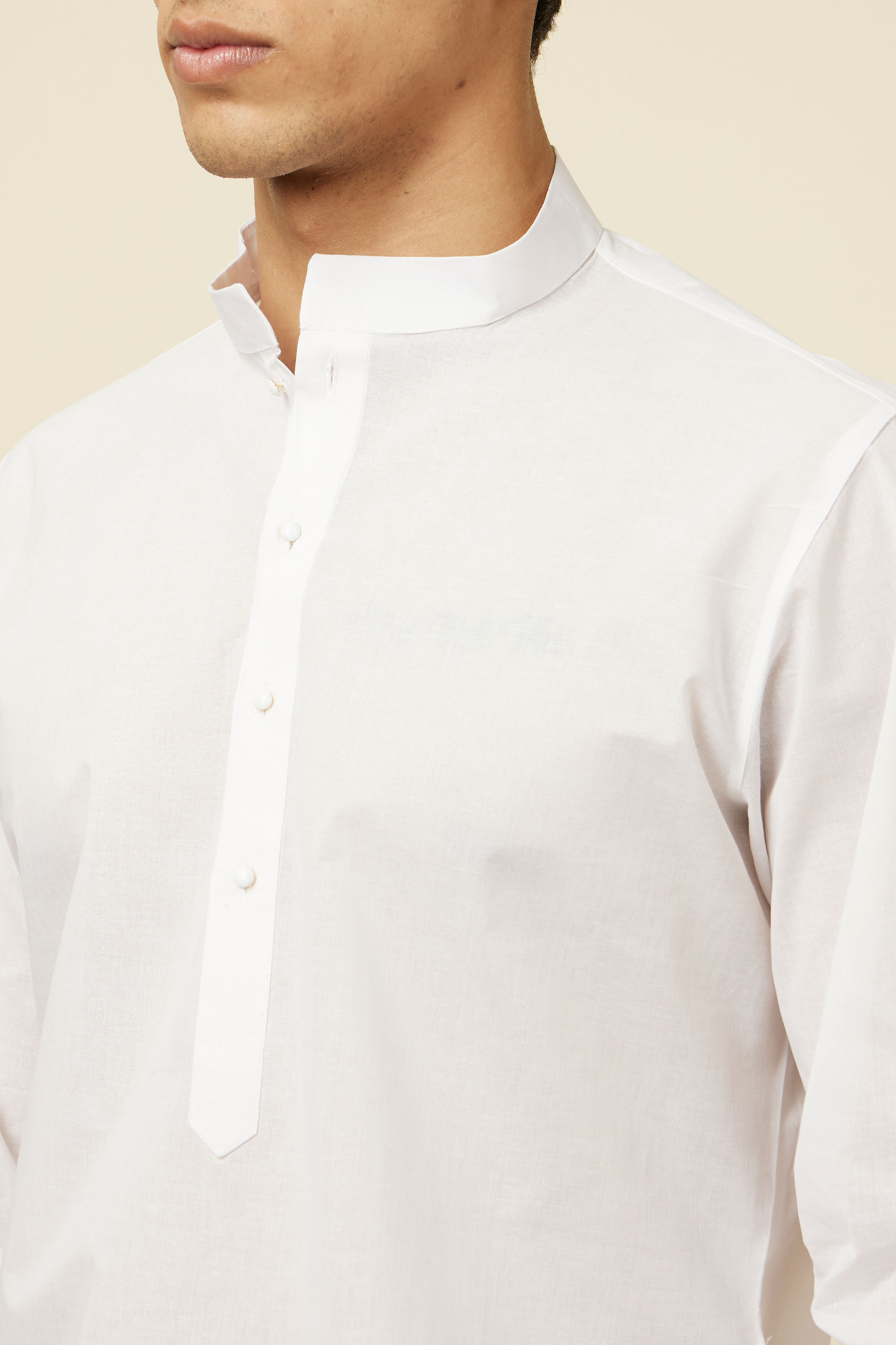 Manyavar Men White Solid Kurta Set