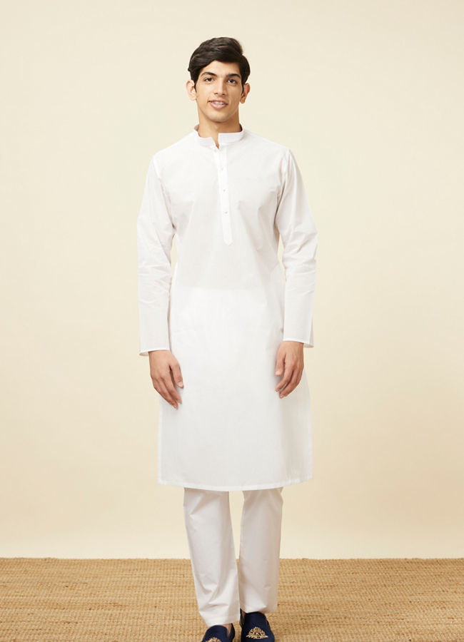 Manyavar Men White Solid Kurta Set