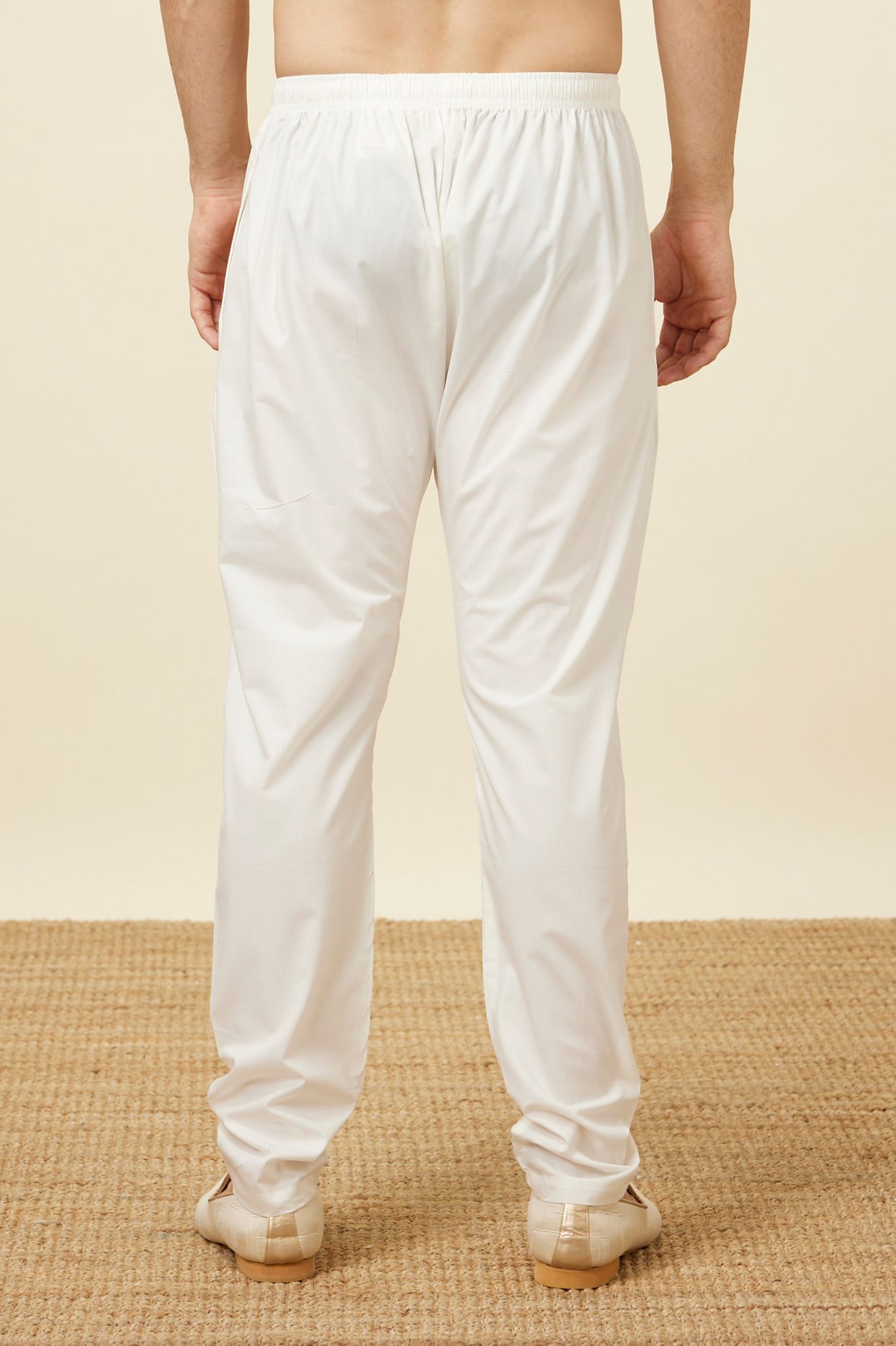 alt message - Manyavar Men Plain Cream Pencil Fit Pant image number 2