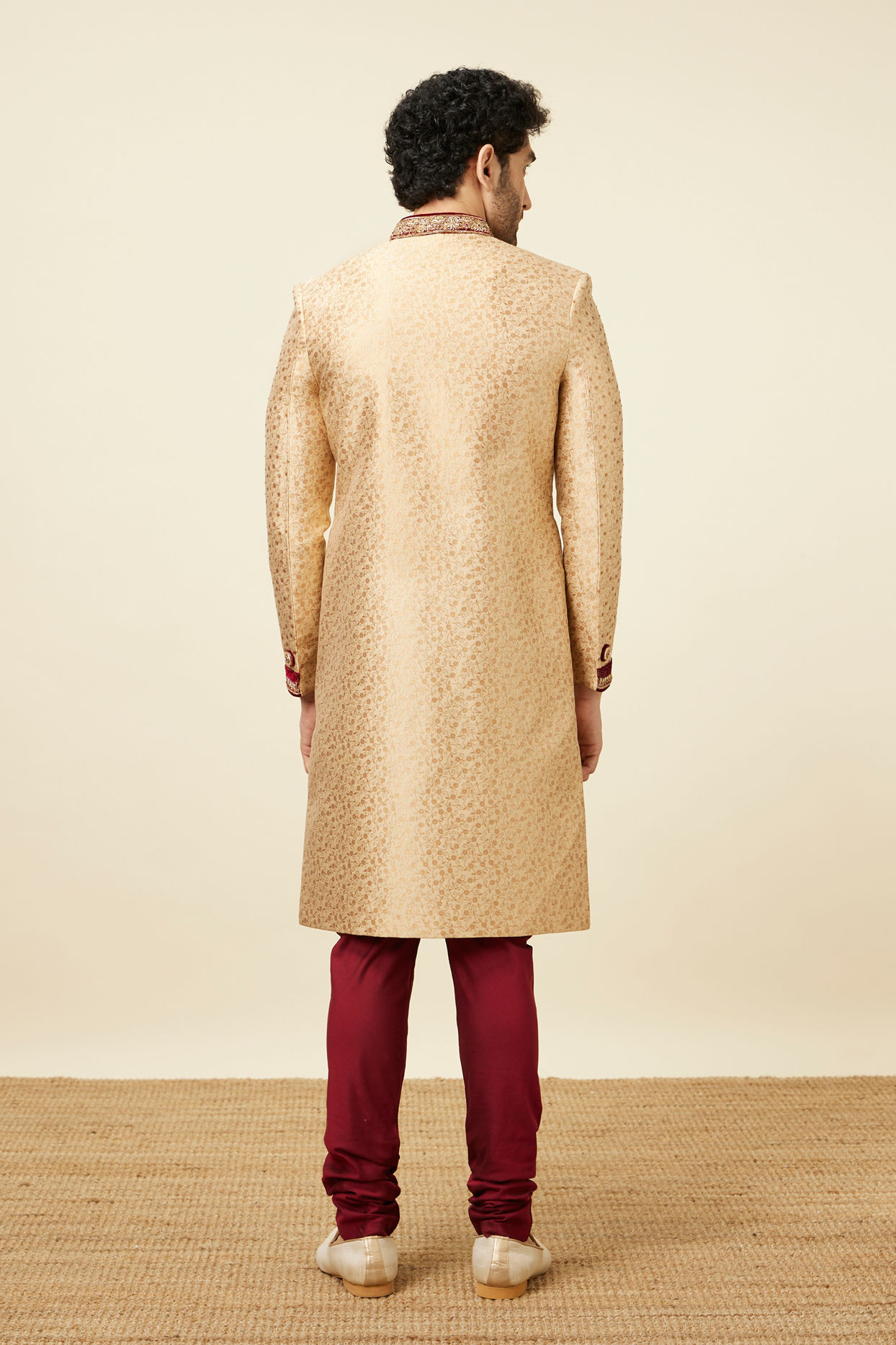 Manyavar Men Royal Silk Indian Sherwani