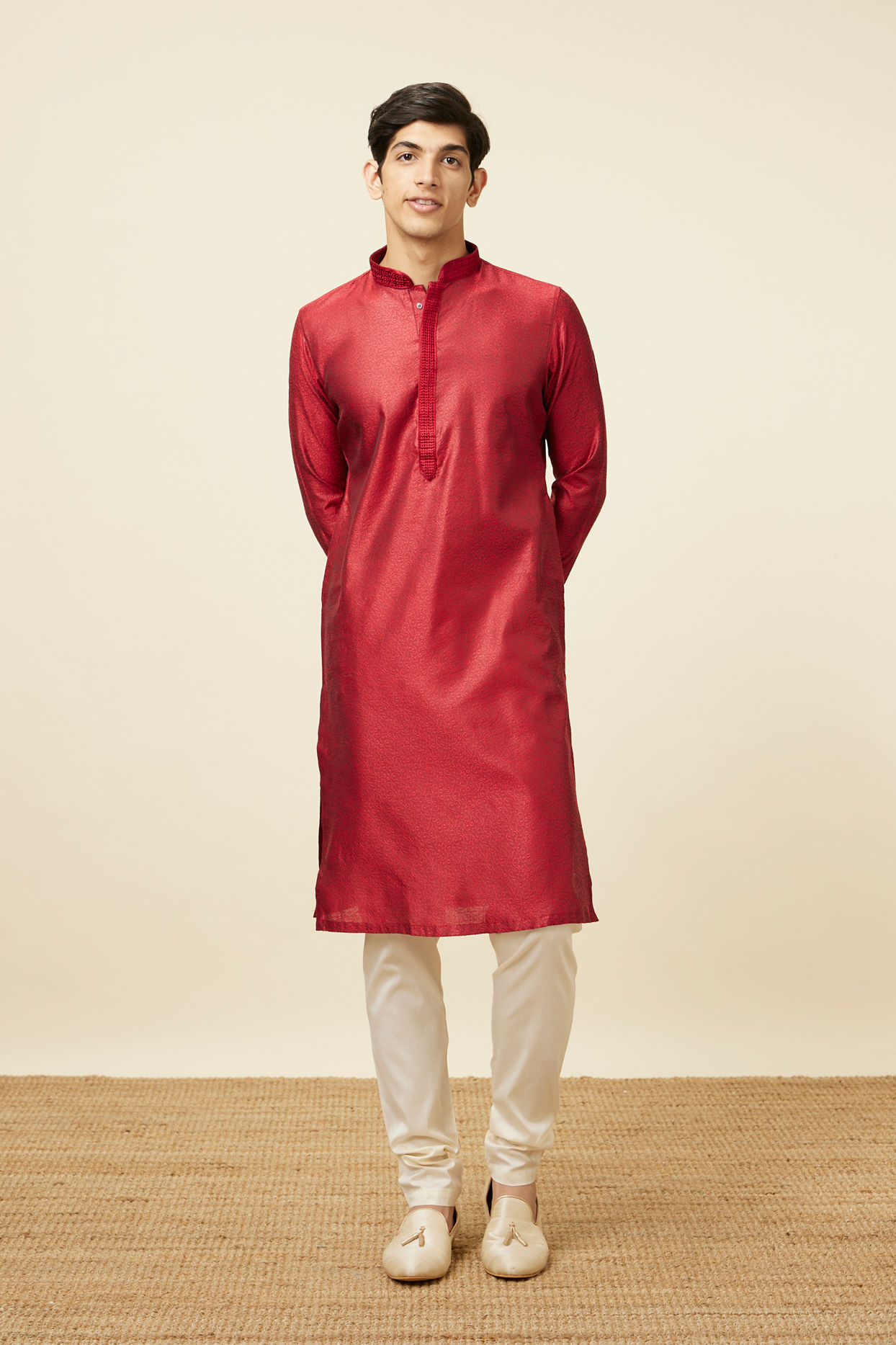 alt message - Manyavar Men Ruby Red Self Design Kurta Pajama image number 2