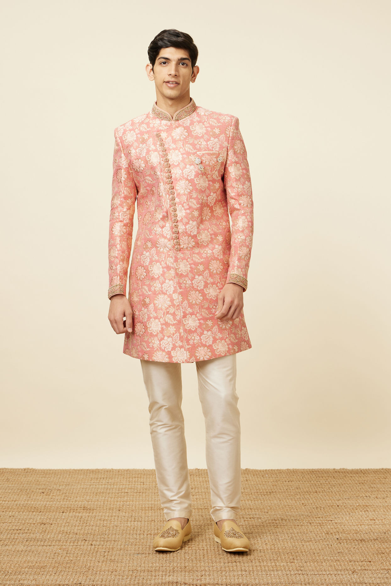 alt message - Manyavar Men Luxe Gajaree Indo Western image number 2