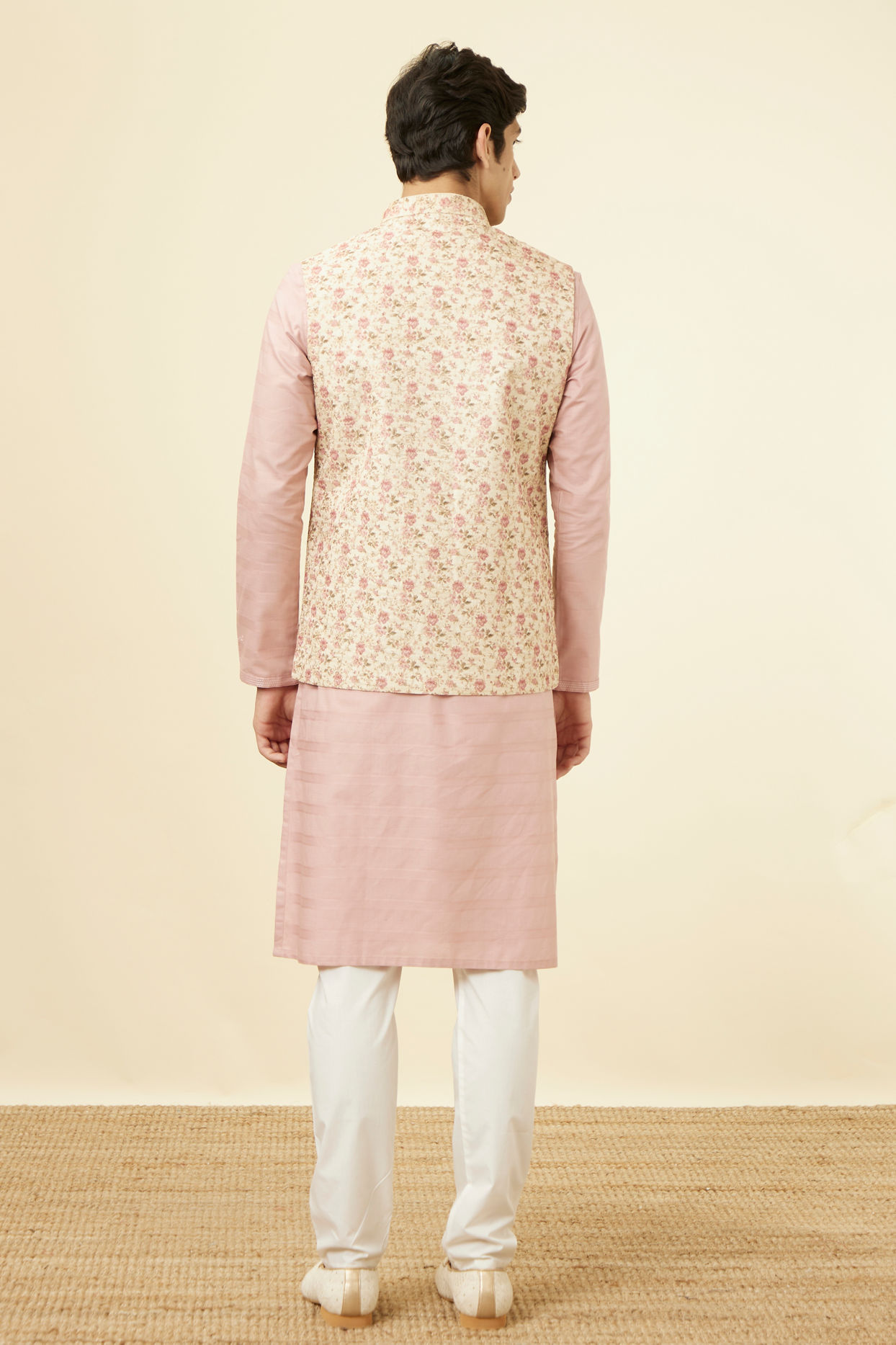 alt message - Manyavar Men Beige Floral Work Jacket image number 3